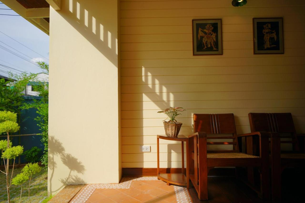 Priya Boutique House Bed and Breakfast Μπανγκόκ Εξωτερικό φωτογραφία
