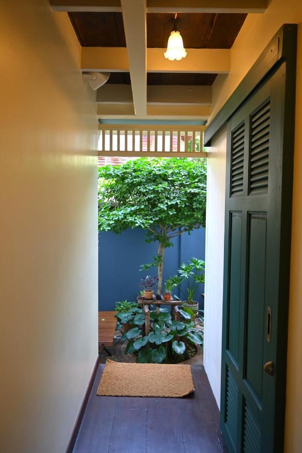 Priya Boutique House Bed and Breakfast Μπανγκόκ Εξωτερικό φωτογραφία