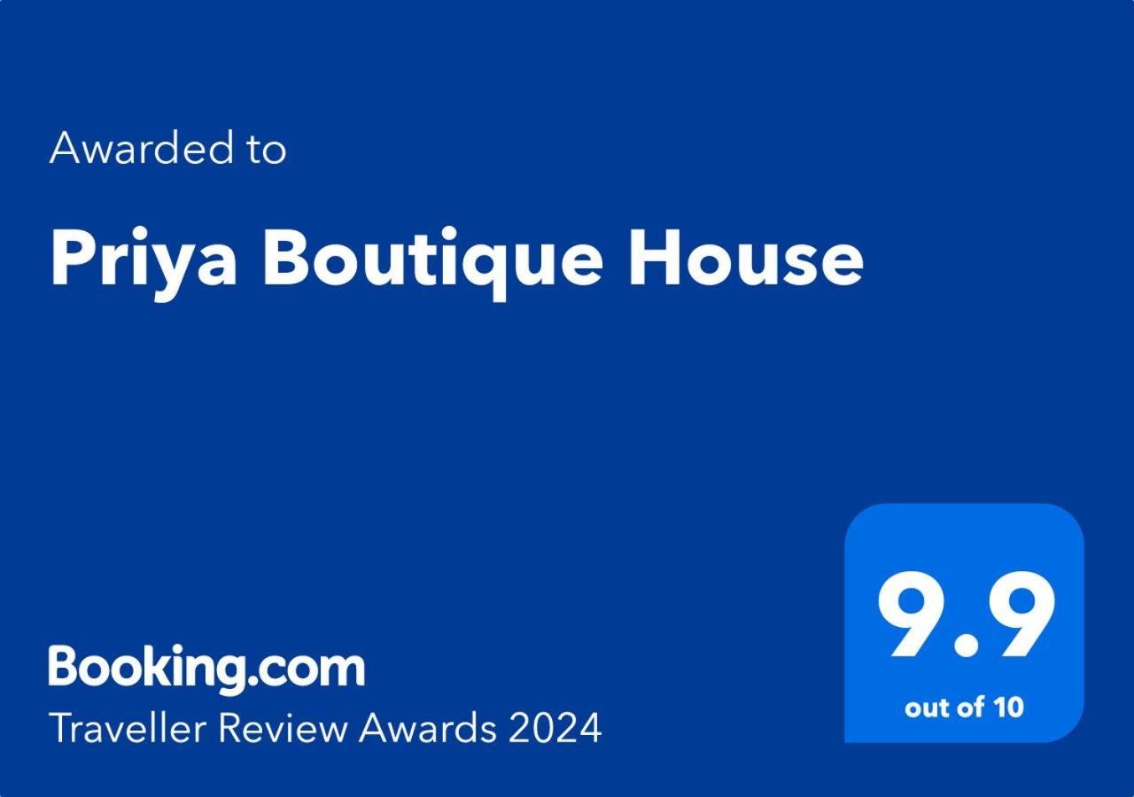 Priya Boutique House Bed and Breakfast Μπανγκόκ Εξωτερικό φωτογραφία