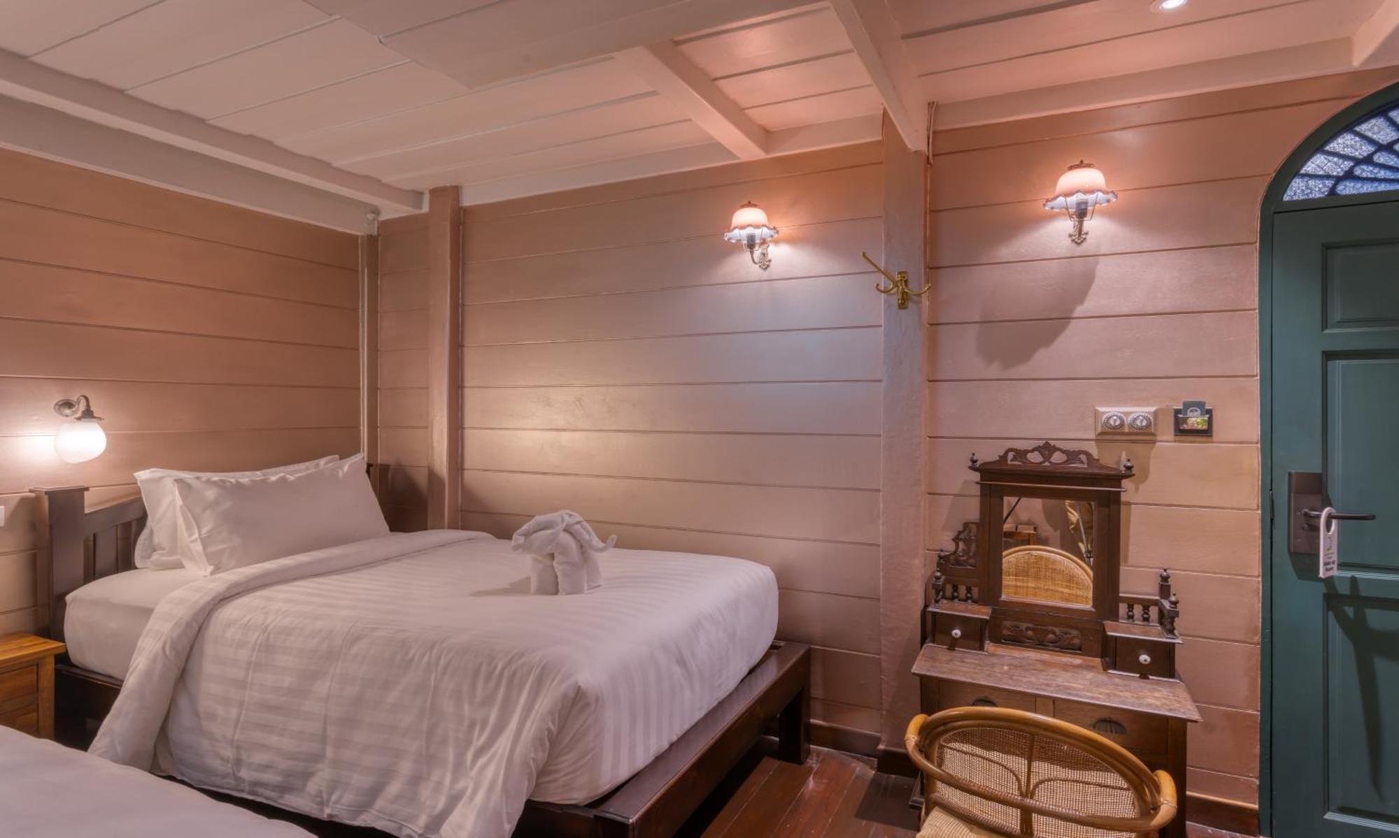 Priya Boutique House Bed and Breakfast Μπανγκόκ Δωμάτιο φωτογραφία
